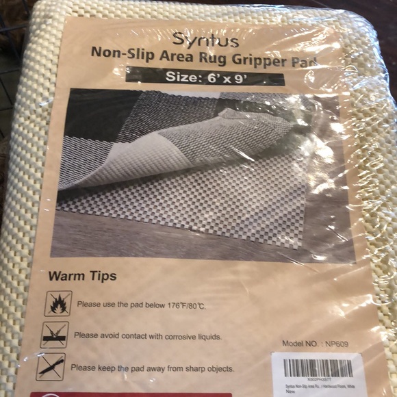 Syntus 6 'x 9' Non-Slip Carpet Mat - Picture 10 of 10